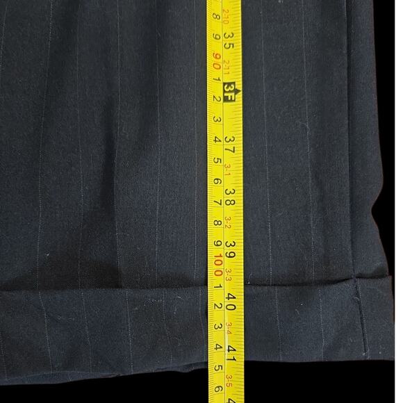 Jos. A. Bank‎ Men’s Dress Pants – Size 38x30, BlackPleated - Picture 6 of 9